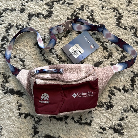Madhappy x Columbia Limited Edition Fleece Waist Pack New with Tags - Picture 1 of 5